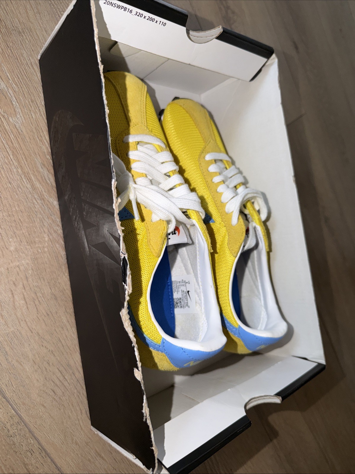 8W LD-1000 Lightning / University Blue ￼￼