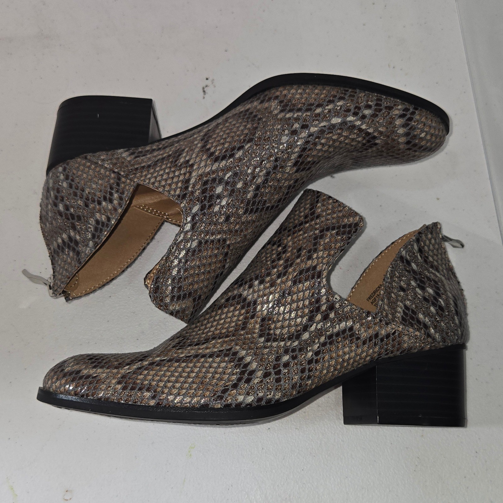 New Directions Fredricka Snake Print Ankle Booties Womens 6.5M Brown Gray Cutout