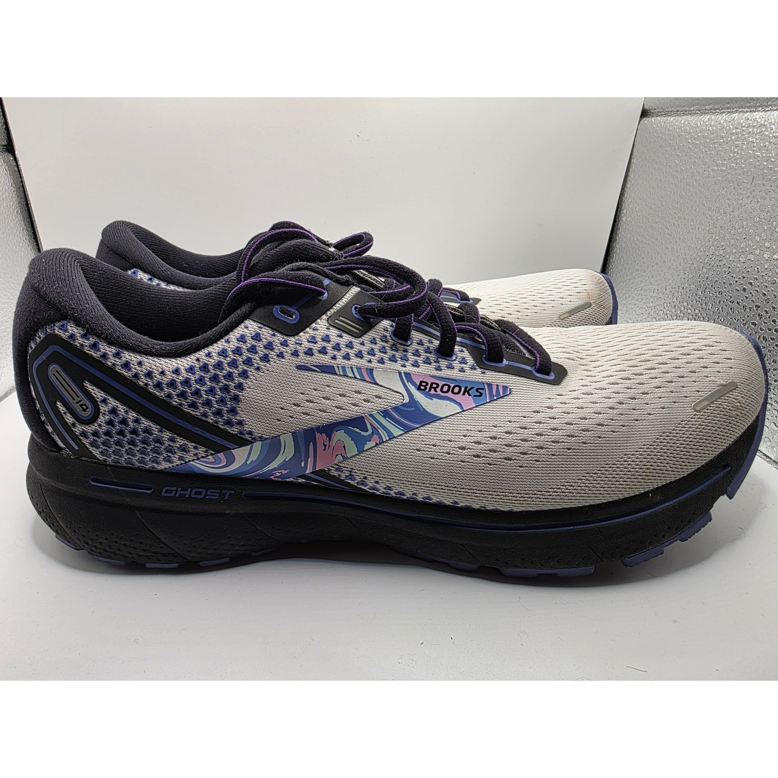 Brooks Ghost 14 WomensRunning Shoes White PurpleBlueMarbled 1103691D145 Size 9.5