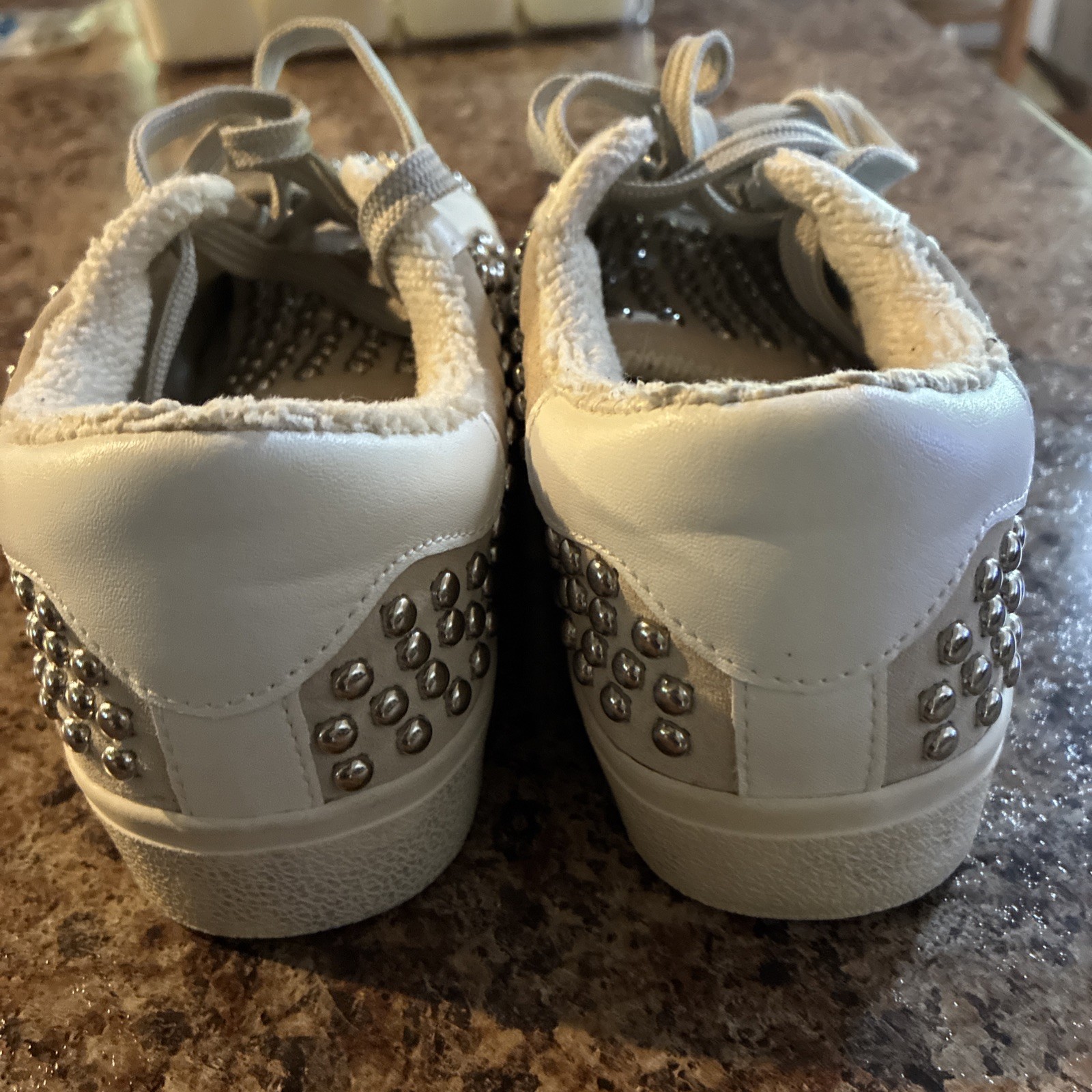 NEW NIB AQUA TESS SUEDE STUDDED FASHION SNEAKERS sz 7.5, fits like a 7