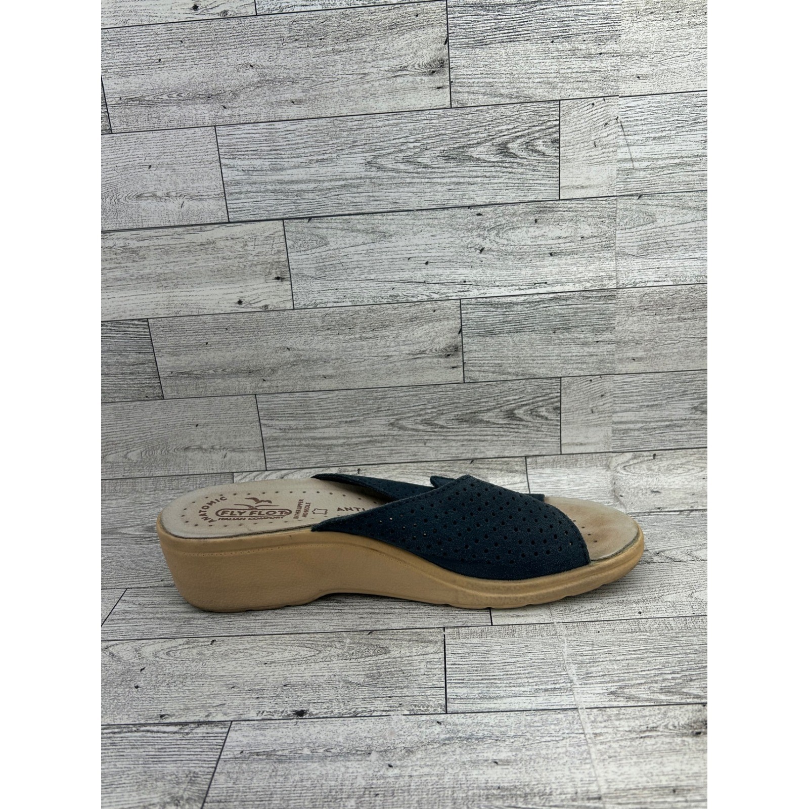 FLY FLOT Women Navy Blue Leather Perforated Slide Sandals Comfort Sz EU 39 US 8