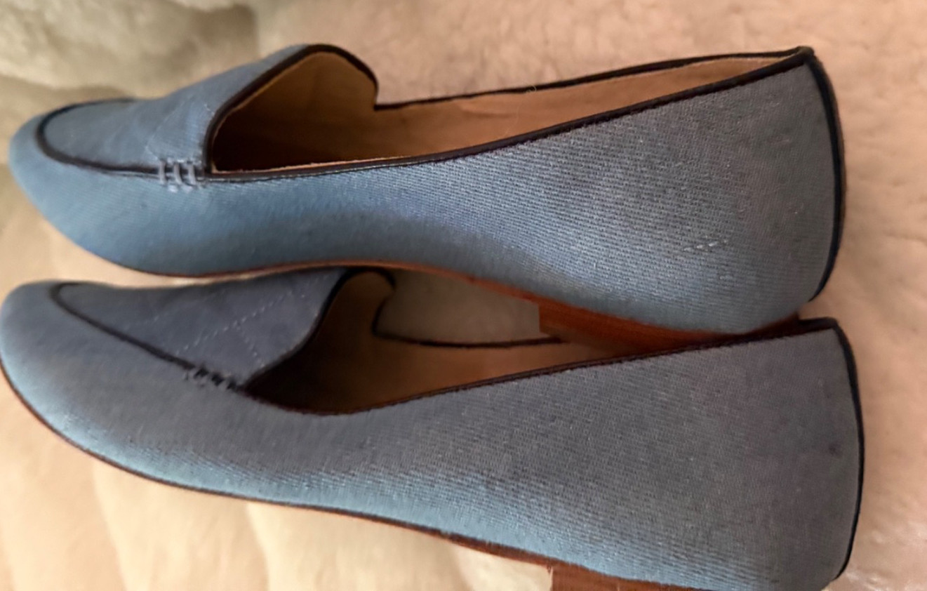TALBOTS SIZE 9.5 Blue Denim Leather Lined Quilted Dark Trim Loafer Woman Sip On