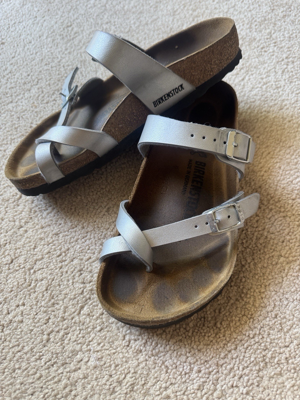Birkenstock Womens Silver Strappy Buckle Sandals EU 36 US 5 Casual