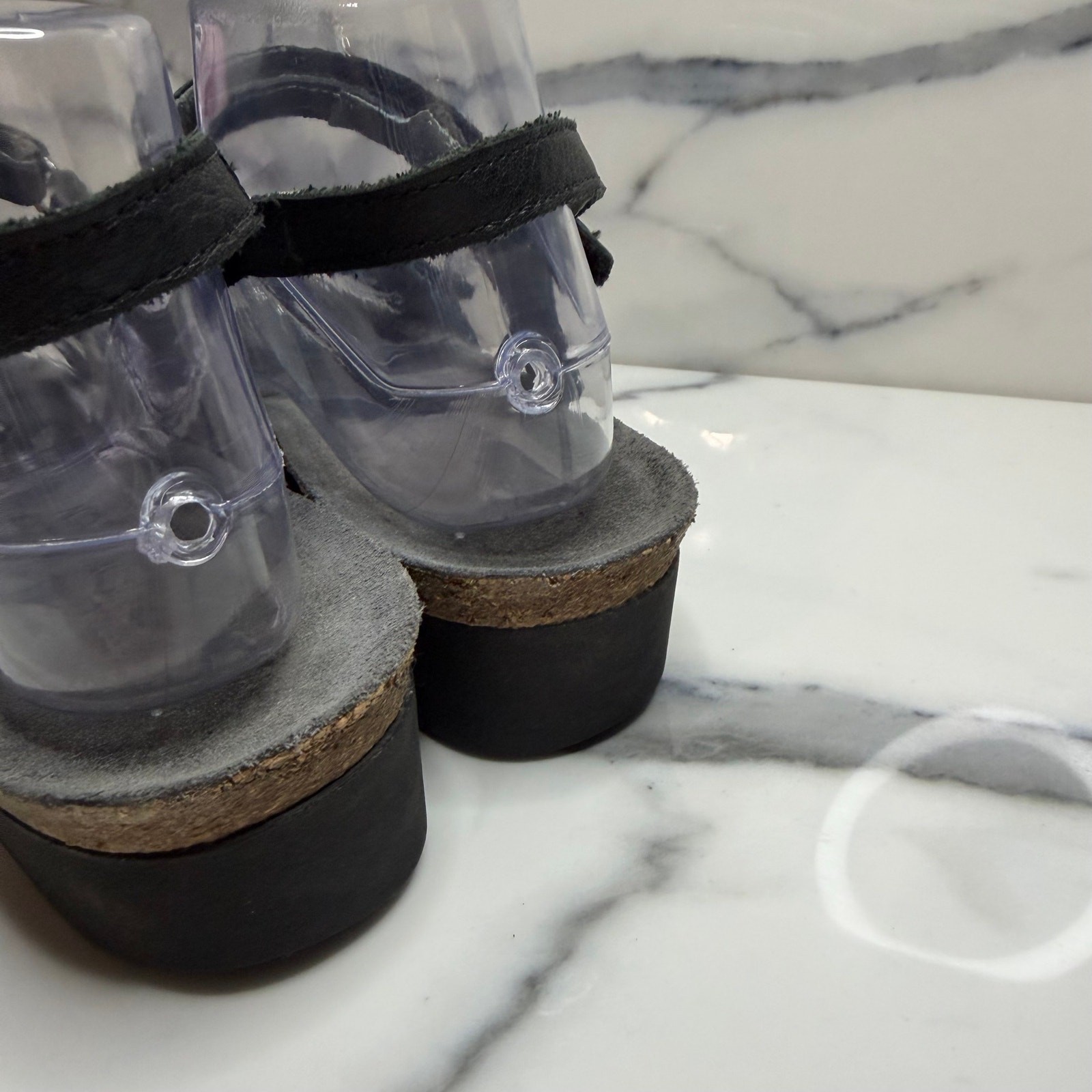 Naot Women’s Black/Silver Leather Kendall Sandals Sz 39 Sz 8.5 Strappy Comfort