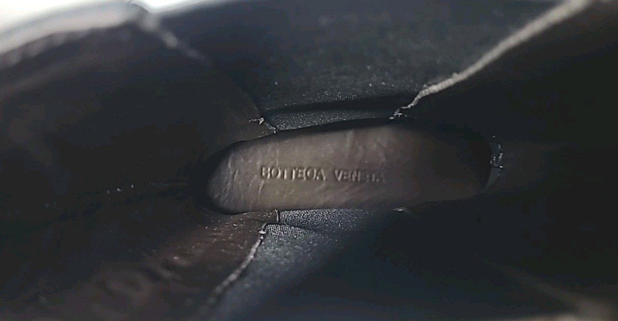$1200 Bottega Veneta The Tire Chelsea Leather Boots 40 Womens 9 9.5 Designer