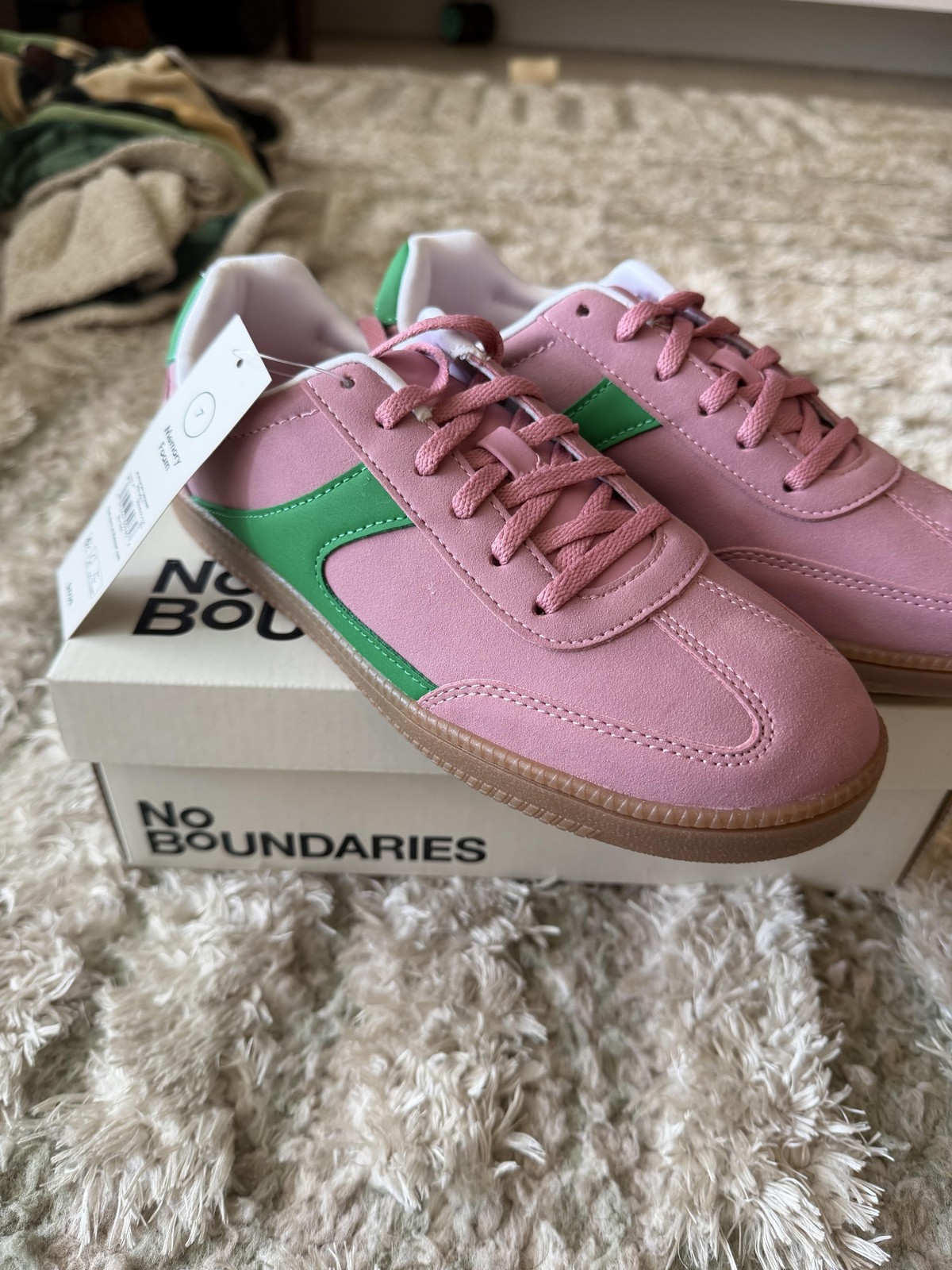 No Boundaries NB Sport Shoes Womens Size 7 Pink Memory Foam Athletic Sneakers
