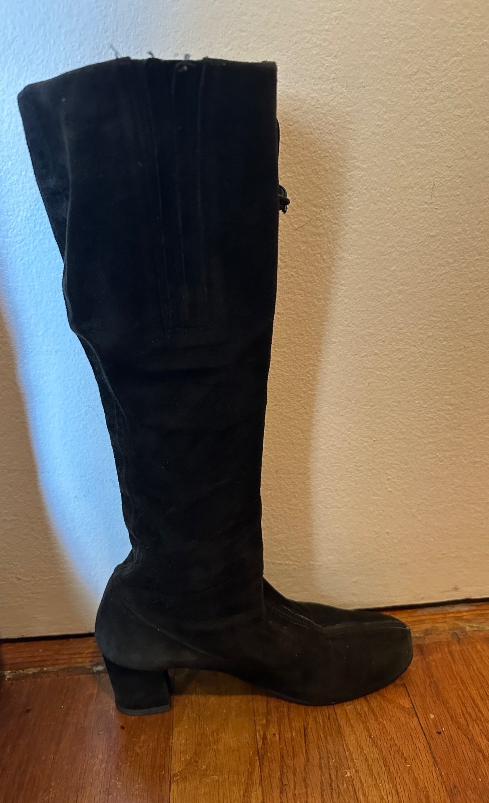 Vintage 1960s 1970s Golo Black Suede Super soft boots 5.5 Tall