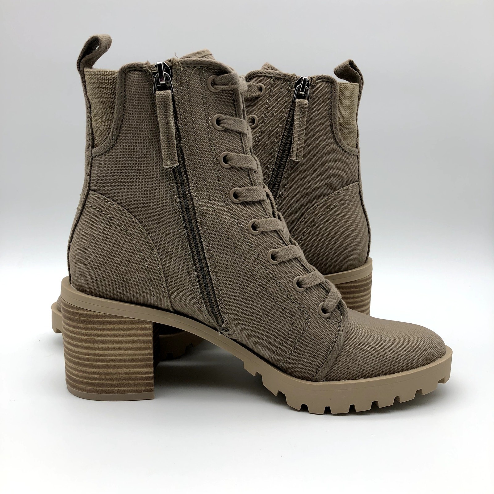 Dolce Vita Womens Combat Boots Size 10 Tan Canvas Stacked Heel NWOB