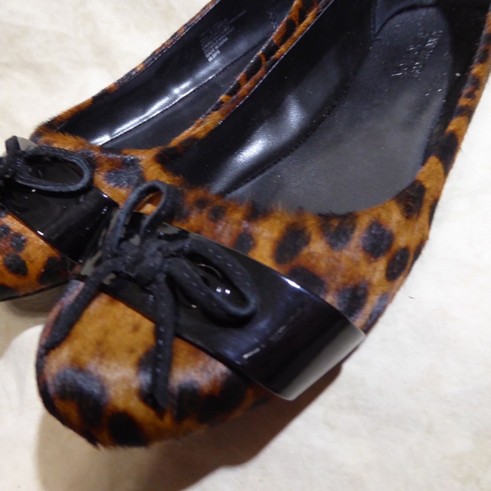 🥿 Kenneth Cole Reaction Ballet Flats sz 9.5 M Leopard Calf Hair; Bow Straps
