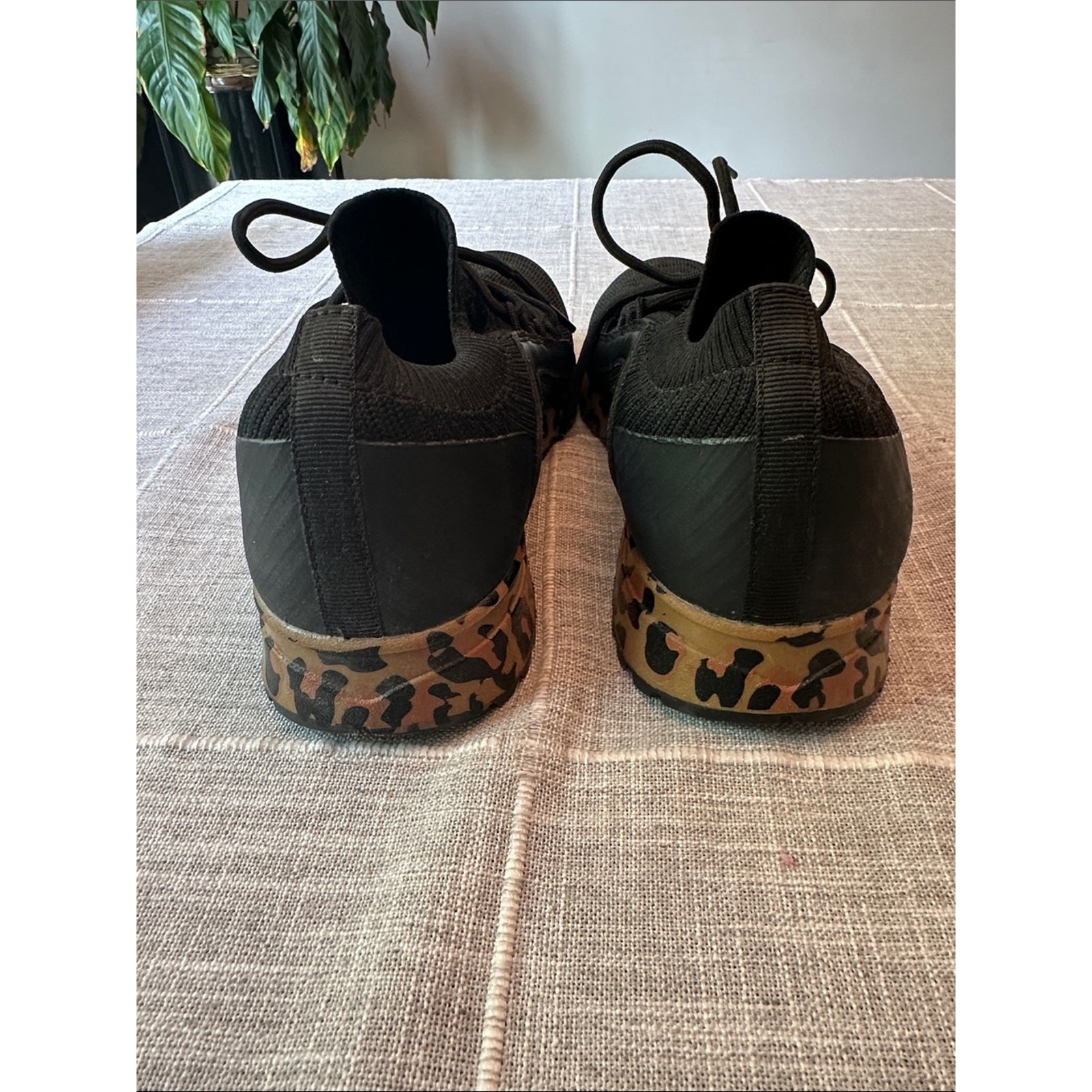 Torrid Active Sneaker Stretch Knit Black Leopard Sole 9WW NWT