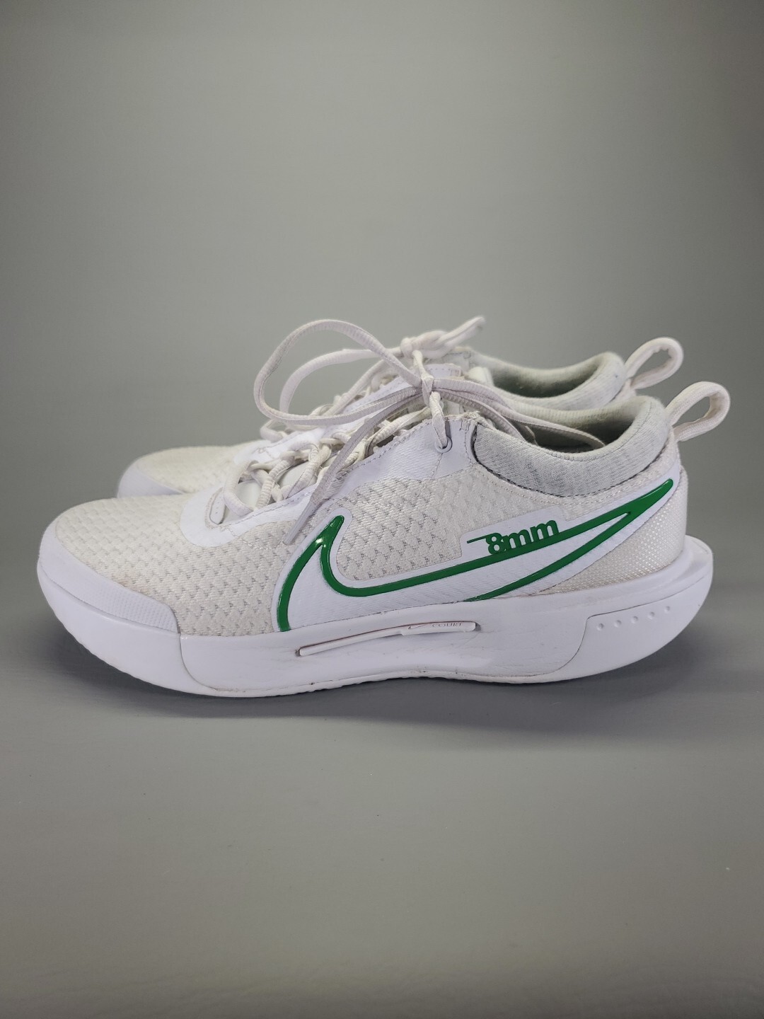 Nike Court Air Zoom Pro 8mm Womens 9.5 Off White Green Tennis Shoes DV3285-103