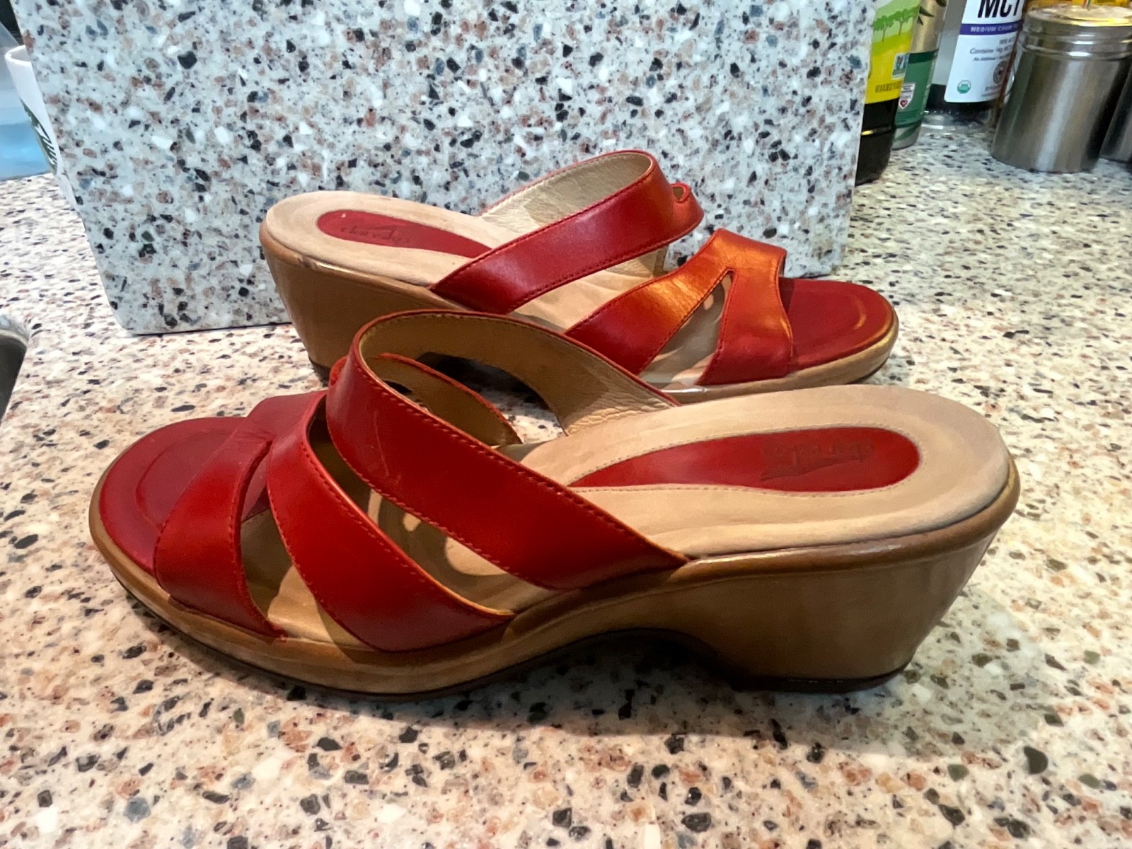 DANSKO AVRIL RED LEATHER SANDALS SIZE 8.5/39 PORTUGAL SLIDES WEDGE HEEL