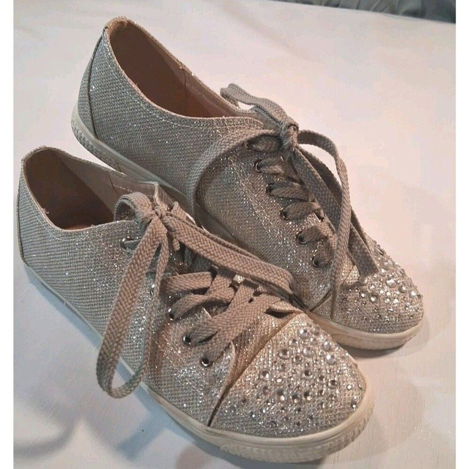 Your Party Shoes Sparkle Glitter Rhinestone Sneakers Low Top Lace Up Silver 11