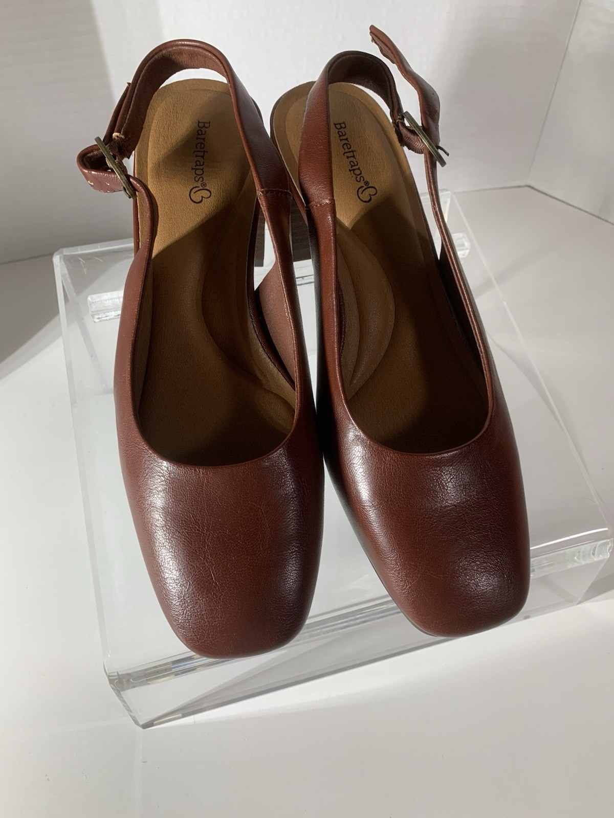 Baretraps ESTER Women’s Casuals Mahogany Size 8.5 M NIB