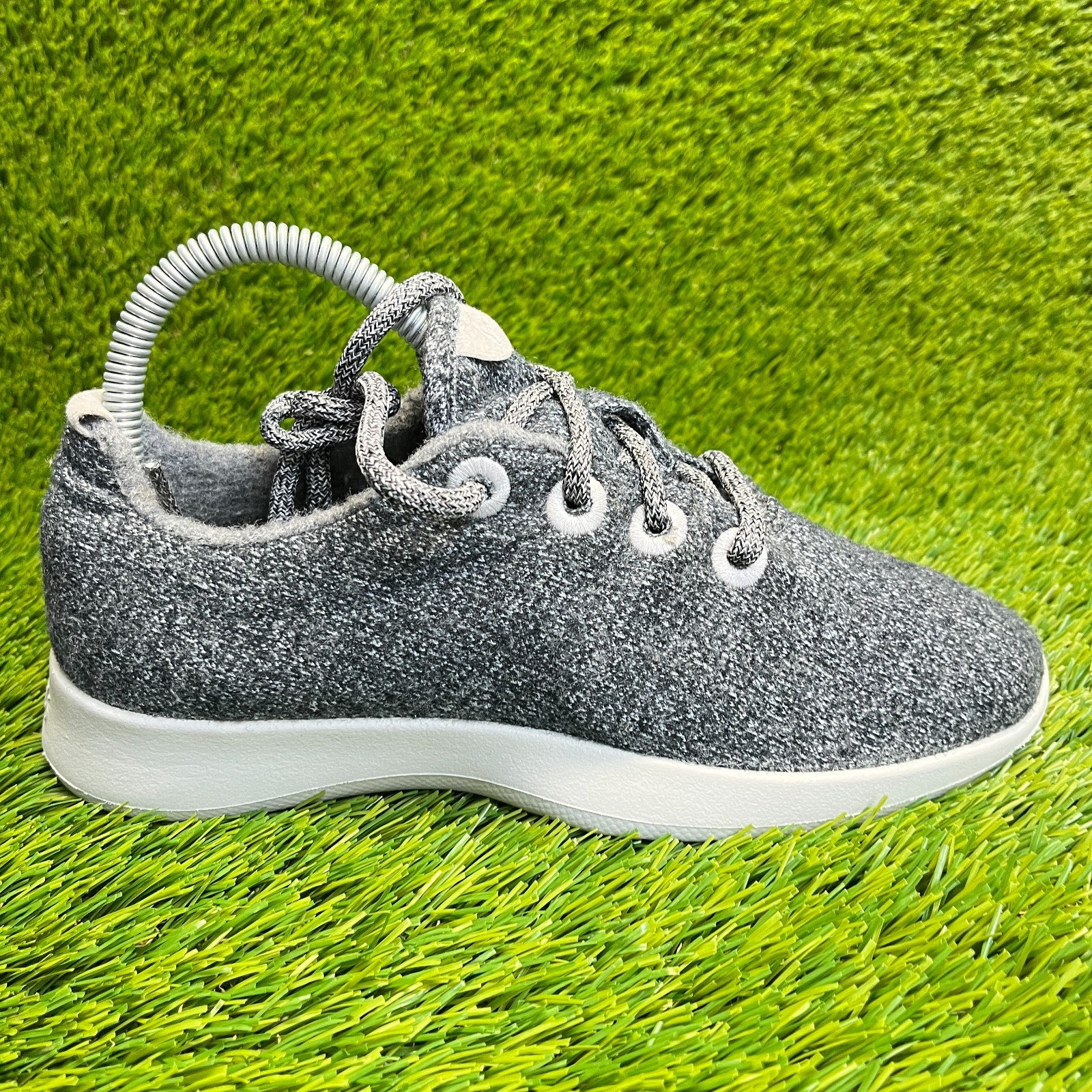 Allbirds Wool Runners Womens Size 7 Gray White Casual Walking Shoes Sneakers