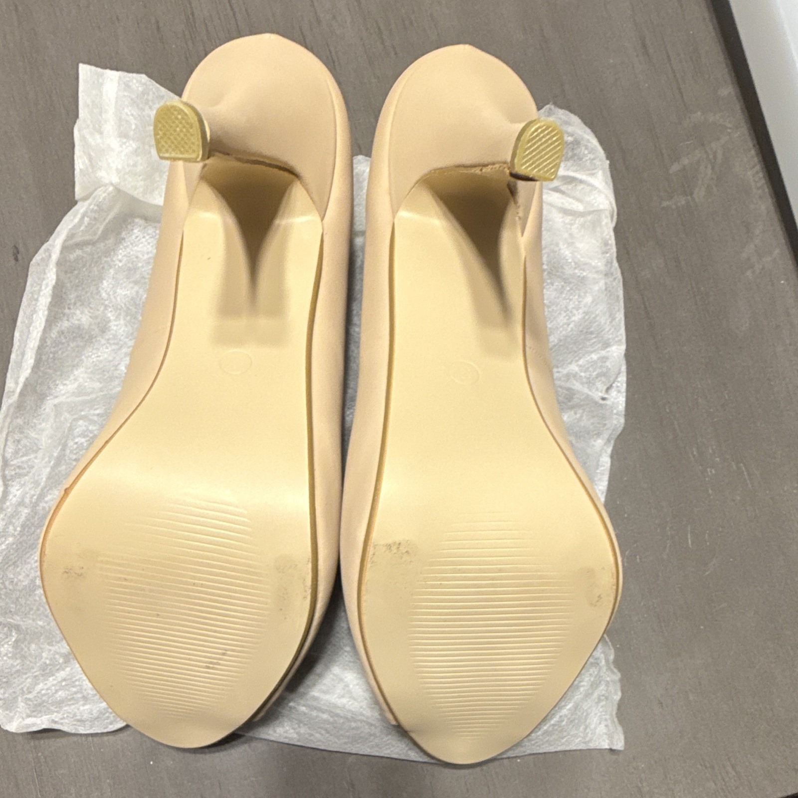 Nude Peep Toe Stiletto Pump Heels Slip-On Solid Women’s US Size 8