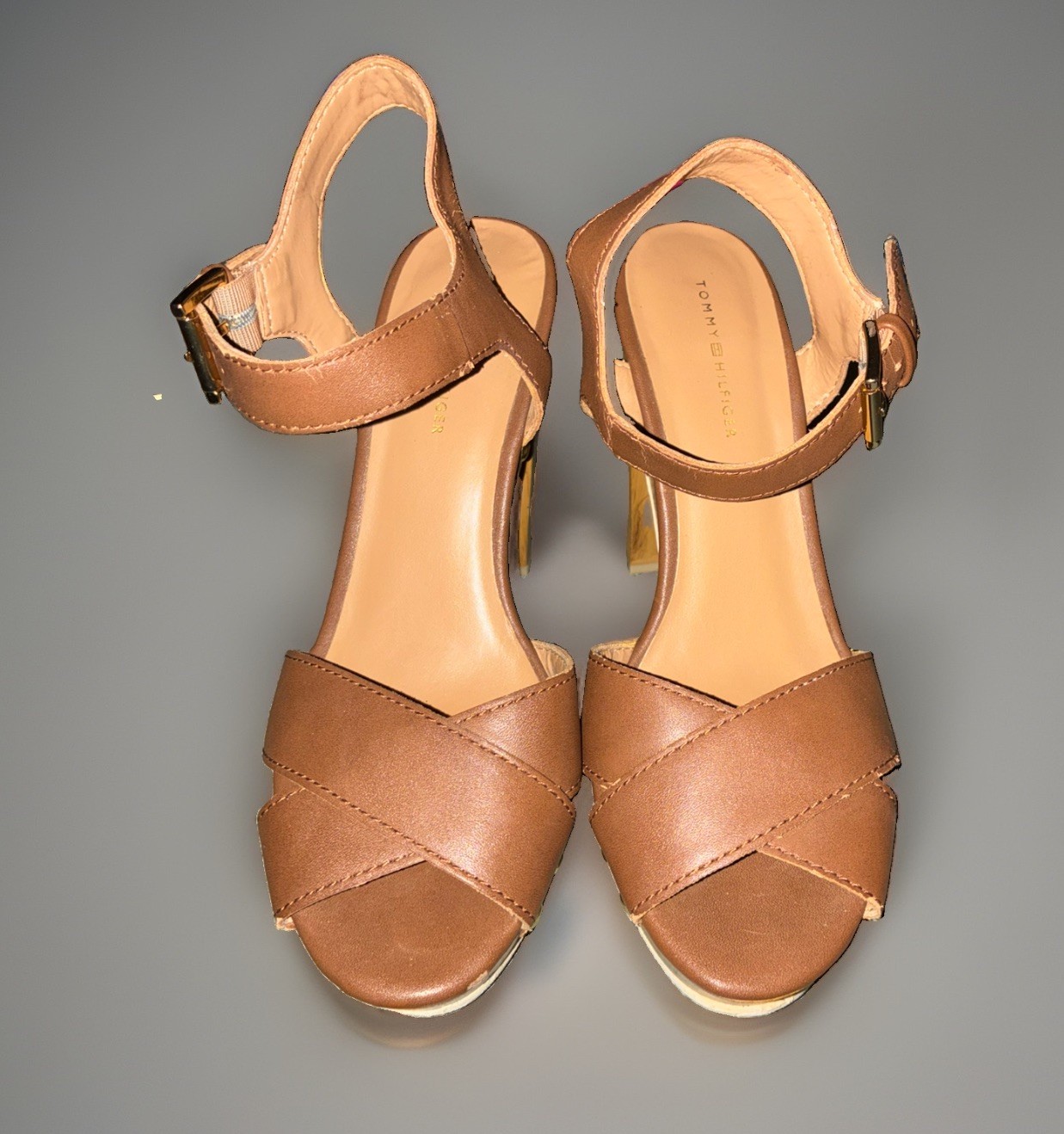Tommy Hilfiger Womens Shoe