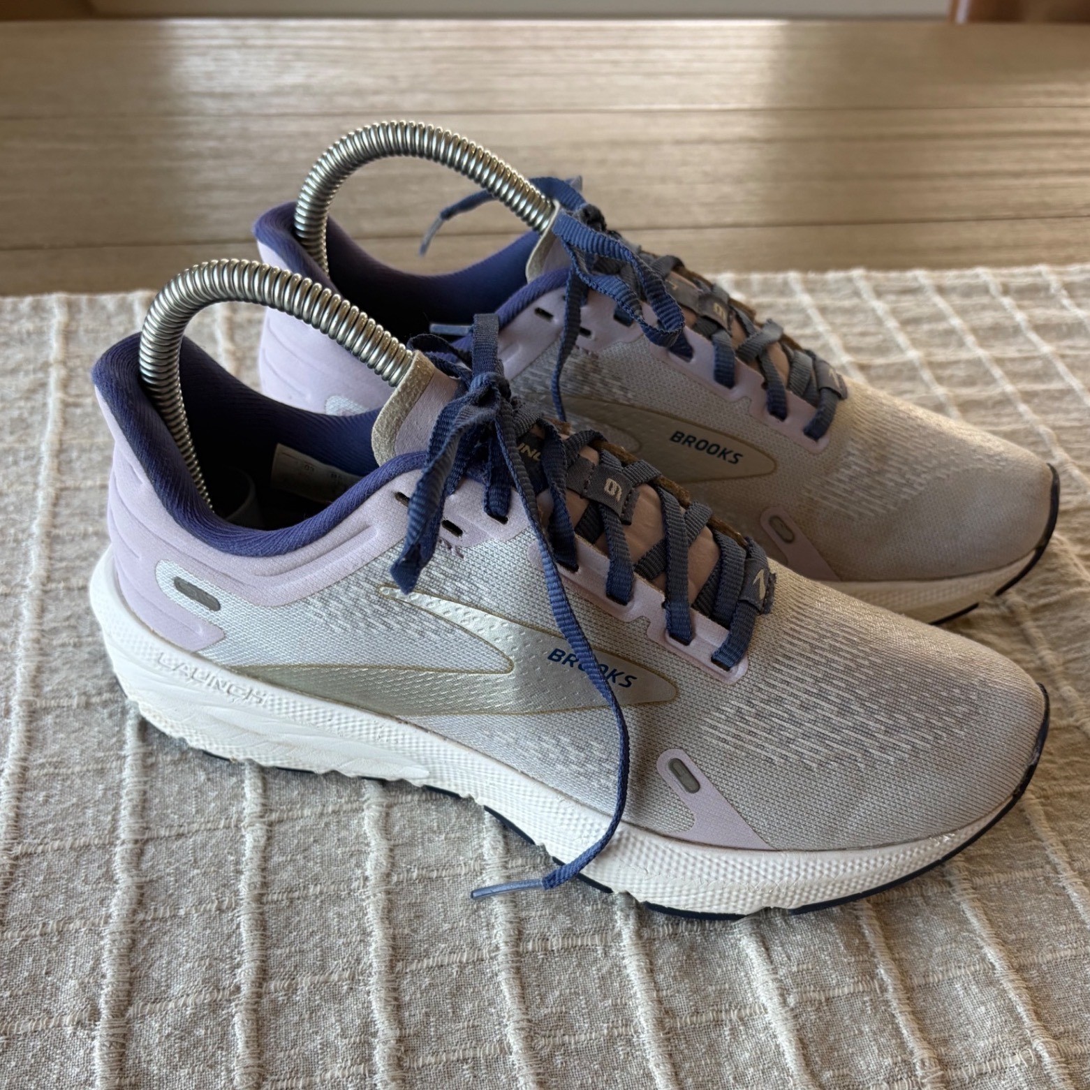 Brooks Launch 9 Womens Running Shoes Lavender Grey Navy Blue 1203731B523 Size 6