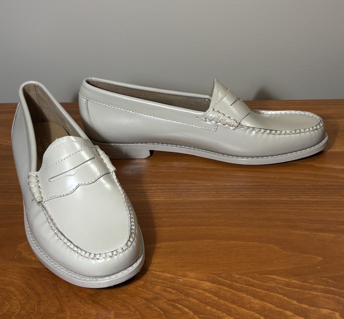 GH Bass Weejuns Whitney Womens 9M Beige Patent Penny Loafers ALL Leather