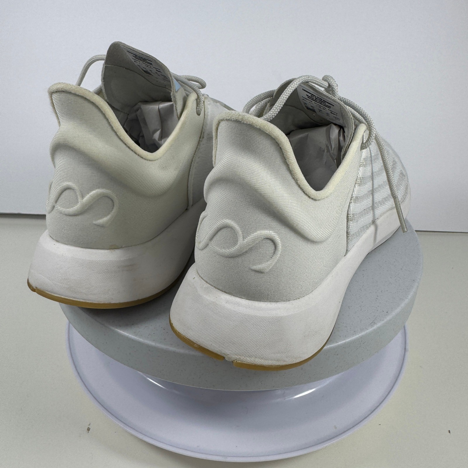 Saysh One Women’s White Jacquard Microsuede Sneakers Allyson Felix Size US 5.5