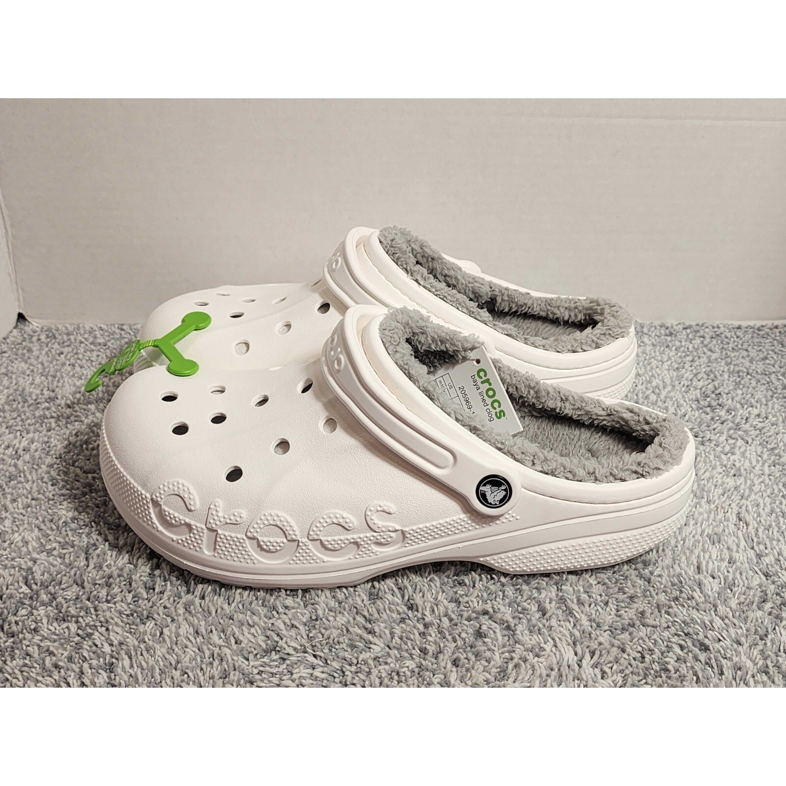 Crocs Baya Lined Clogs White Size Women’s 12 Men’s 10 Slip on Faux Fur Fuzzy NEW