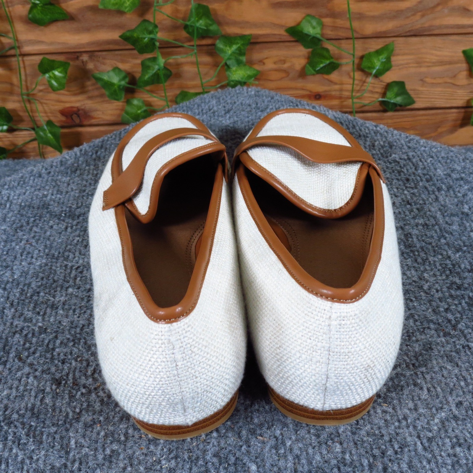 B.O.G Collective Zoya Women Casual Loafer Size 10 Daily Wear White Fabric Tan