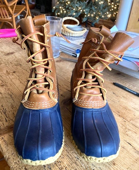 L.L BEAN BEAN BOOTS-MAINE USA MADE-SIZE C M-WOMENS 7,MEDIUM WIDTH-DARK BLUE BASE
