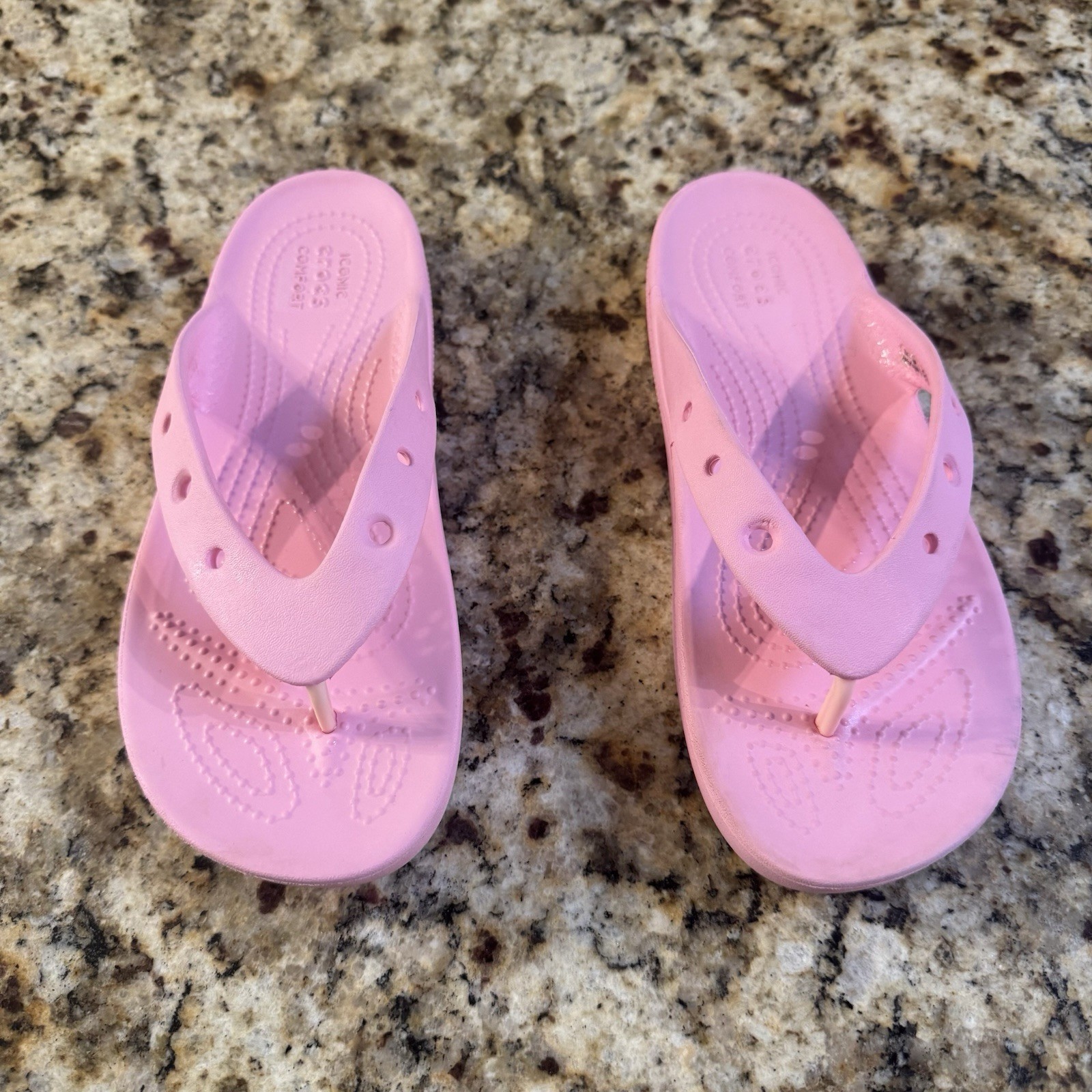 Women’s Croc Baya Platform Flip Flops Light Pink Size 7 EUC