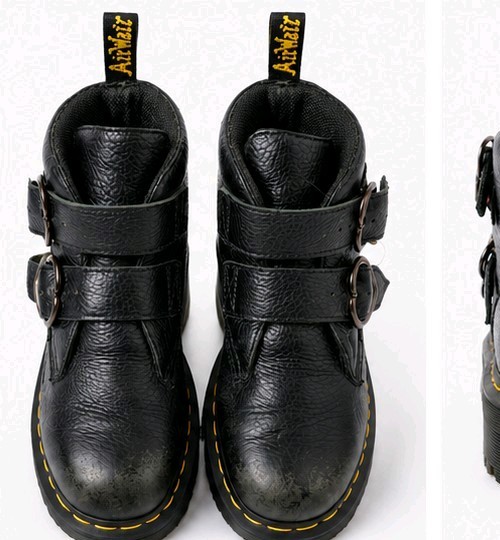 Dr. Martens Devon Heart Buckle Black Napa Leather Platform Boots Womens US 9