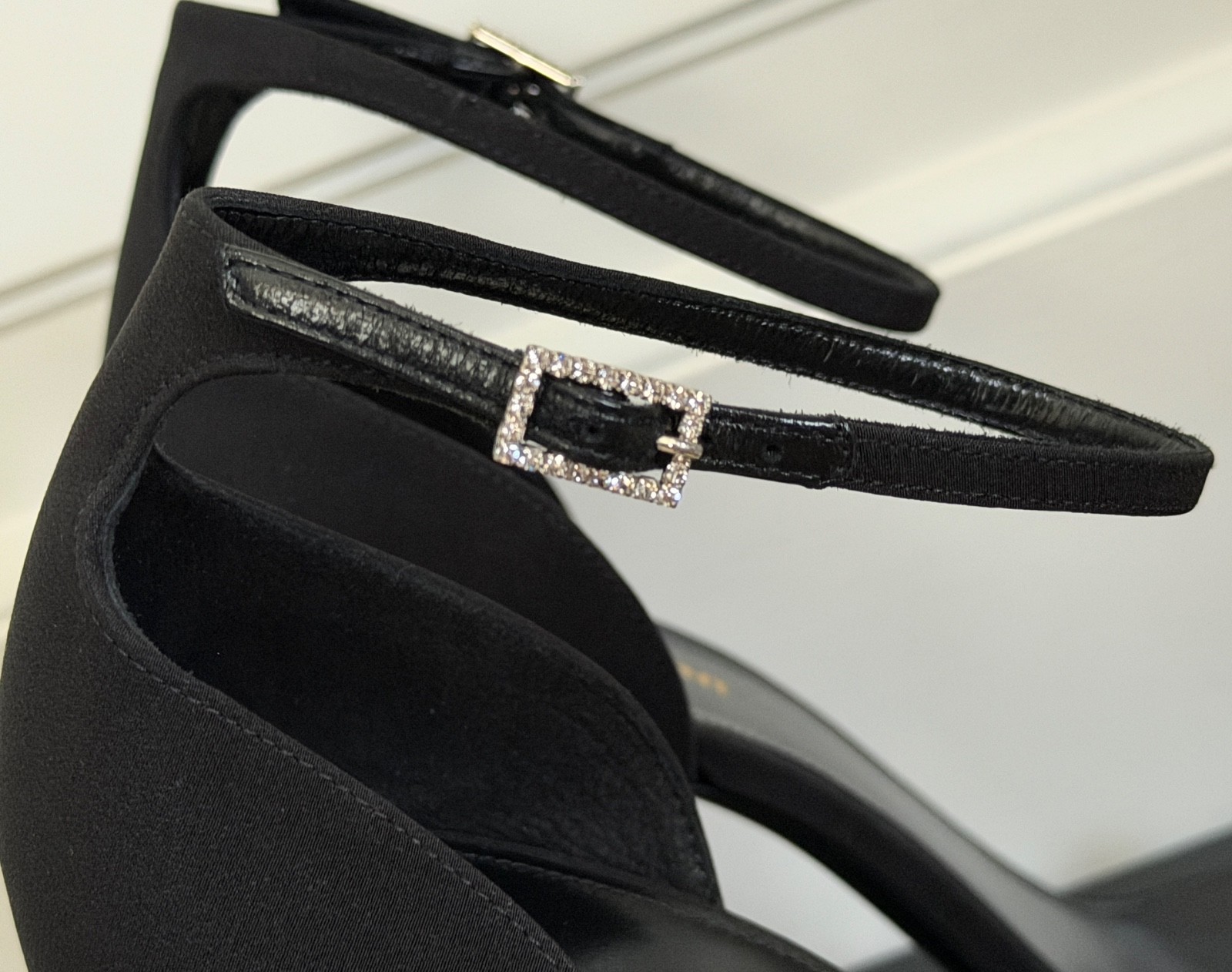 NIB Saint Laurent Opyum YSL Logo Crystal Silk Strappy Sandals Pumps 42 12 $2450