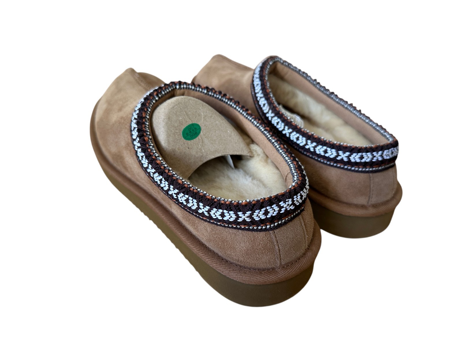 Kirkland Signature Shearling Slippers Tan Havane Men’s 7 / Women’s 8 NIB