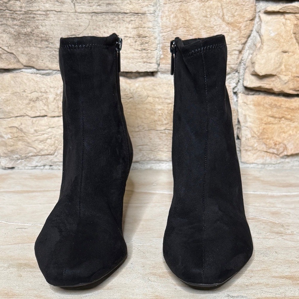 IMPO Black Stretch Ankle Booties -Women’s 7.5W Side Zipper Slim Heel Faux Suede