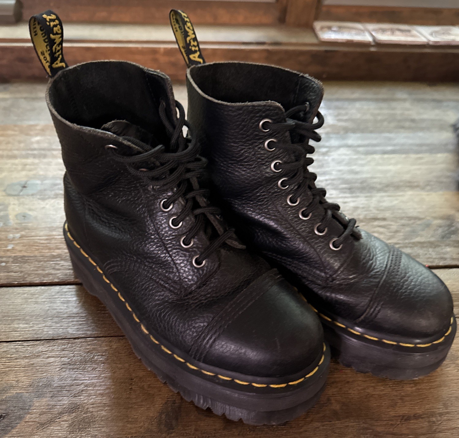 Dr. Marten Sinclair Platform Boots Women 7 EU 38 Punk Goth Metal Grunge