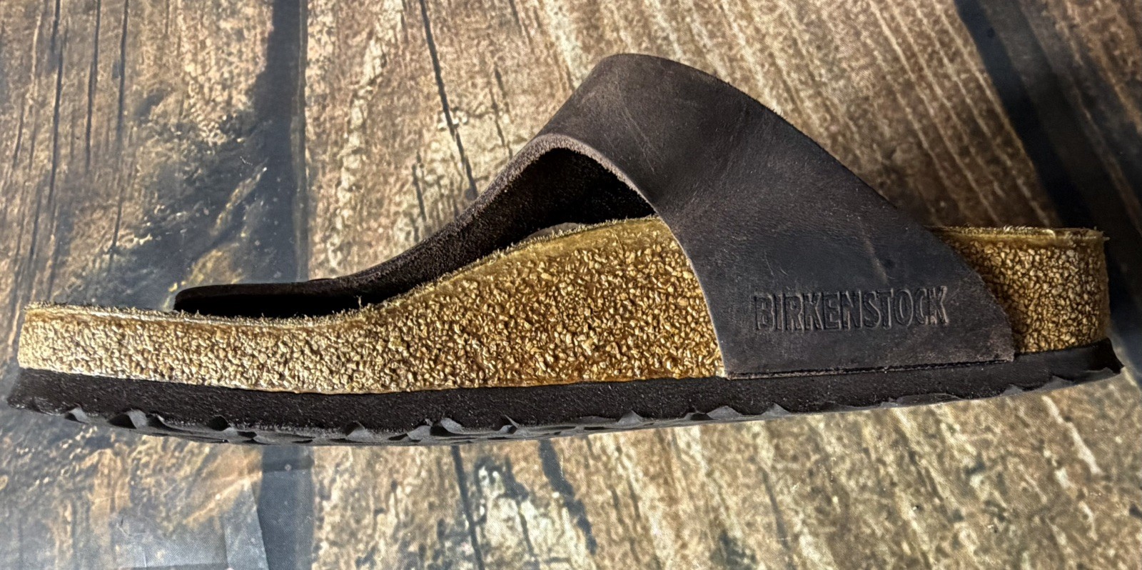 Birkenstock Gizeh Sandal Oiled Leather, 38, US 7, RIGHT SHOE ONLY Amputee