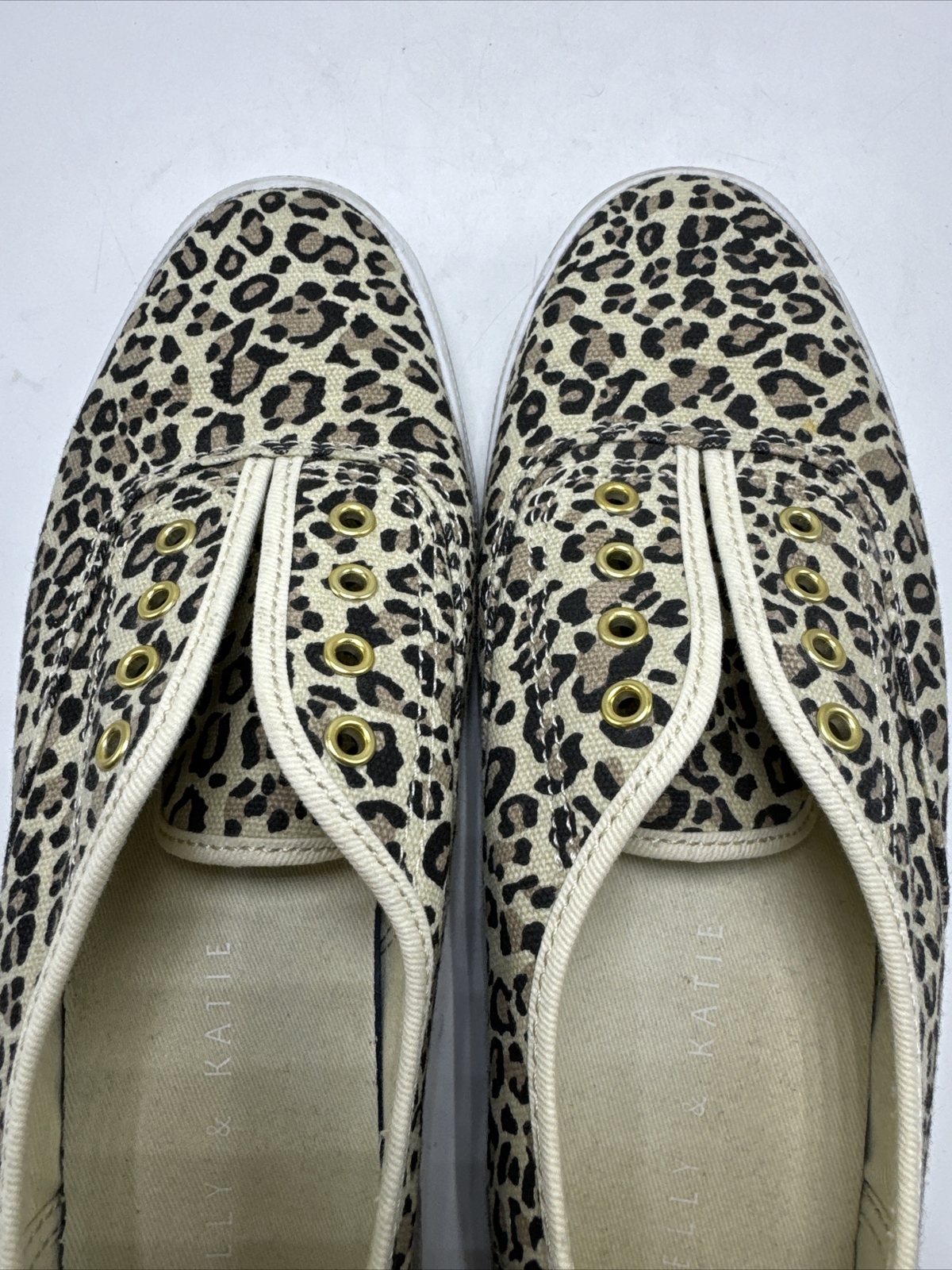 Kelly & Katie Tennis Sneaker Shoes Size 6.5 Solid Animal Print Lace Foam Insole