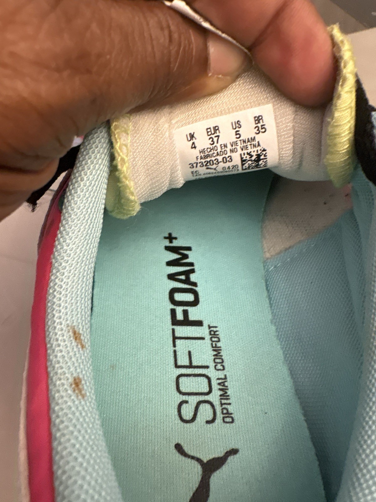 PUMA SOFT FOAM WOMANS COLORFUL SNEAKERS USA SIZE 5