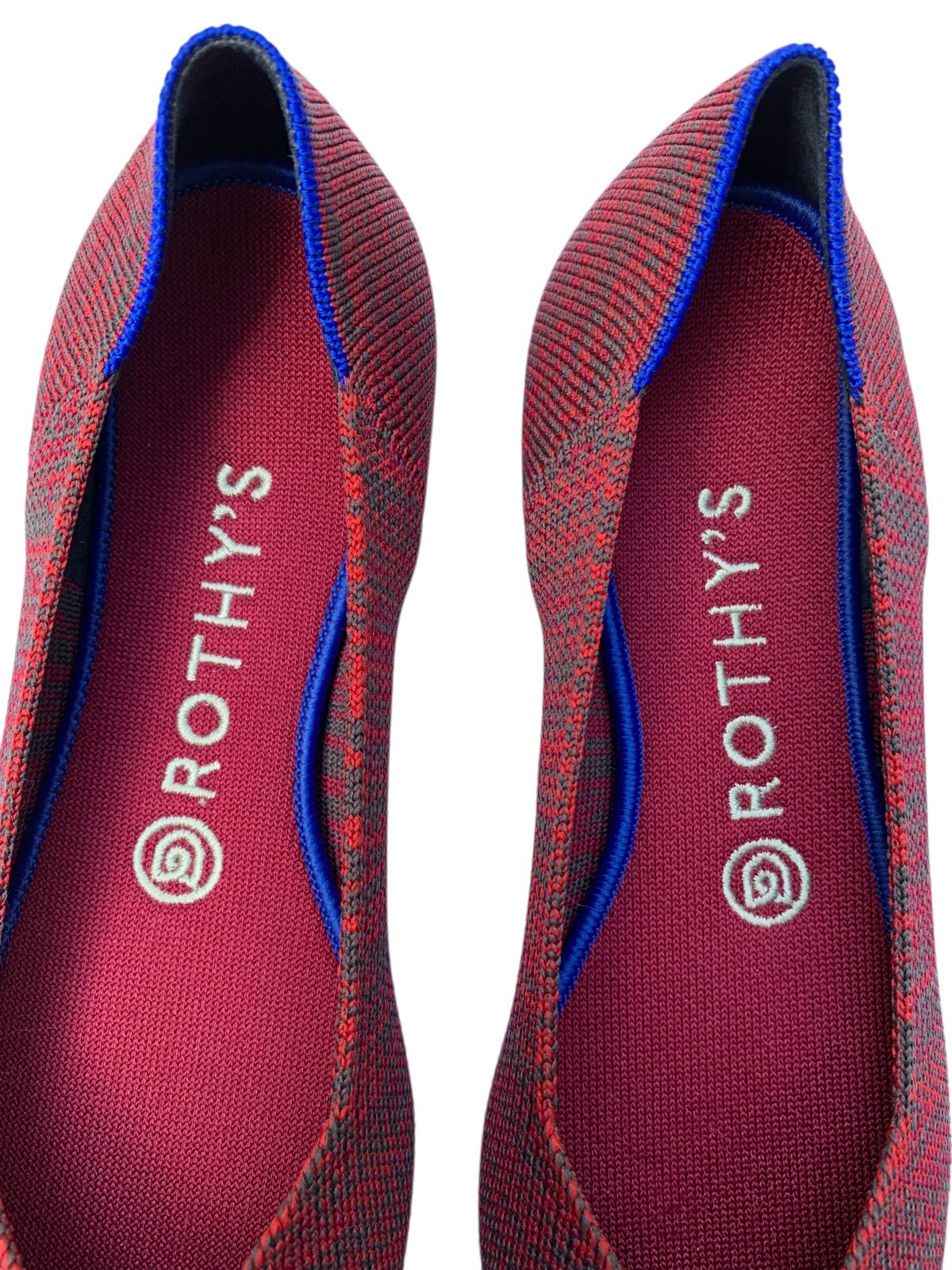 ROTHY’S The Point Flats Women’s 7.5 Red Blue Knit Pointed Toe Washable Shoes