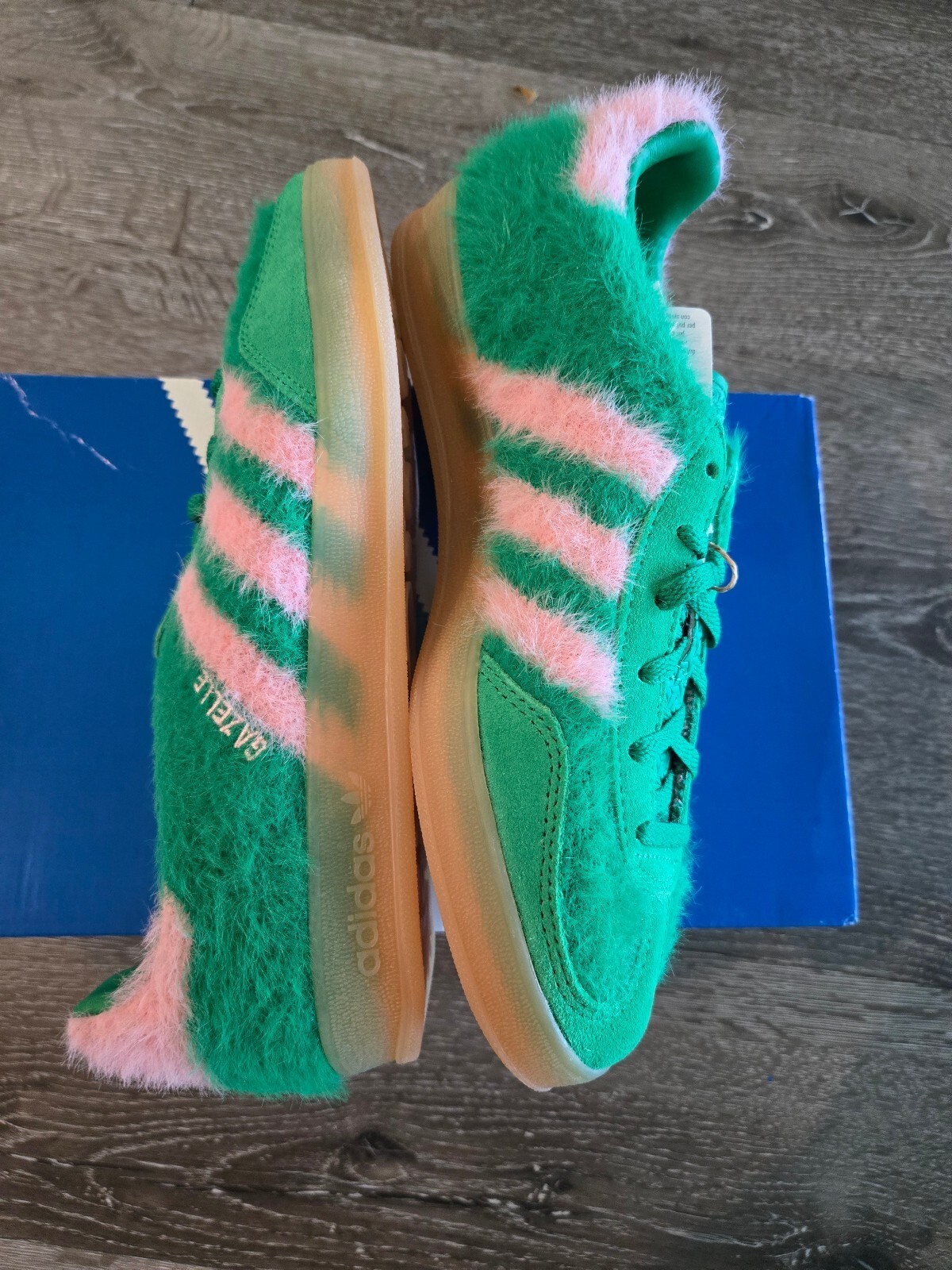 adidas Gazelle Indoor W Fuzzy Green Pink Gum Women’s Size 8 JP8342 NIB