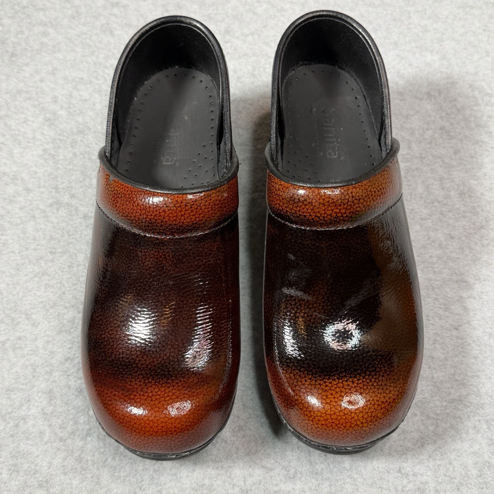 Sanita Original Cabrio Professional Clog Patent Leather Brown Embossed Womens 38