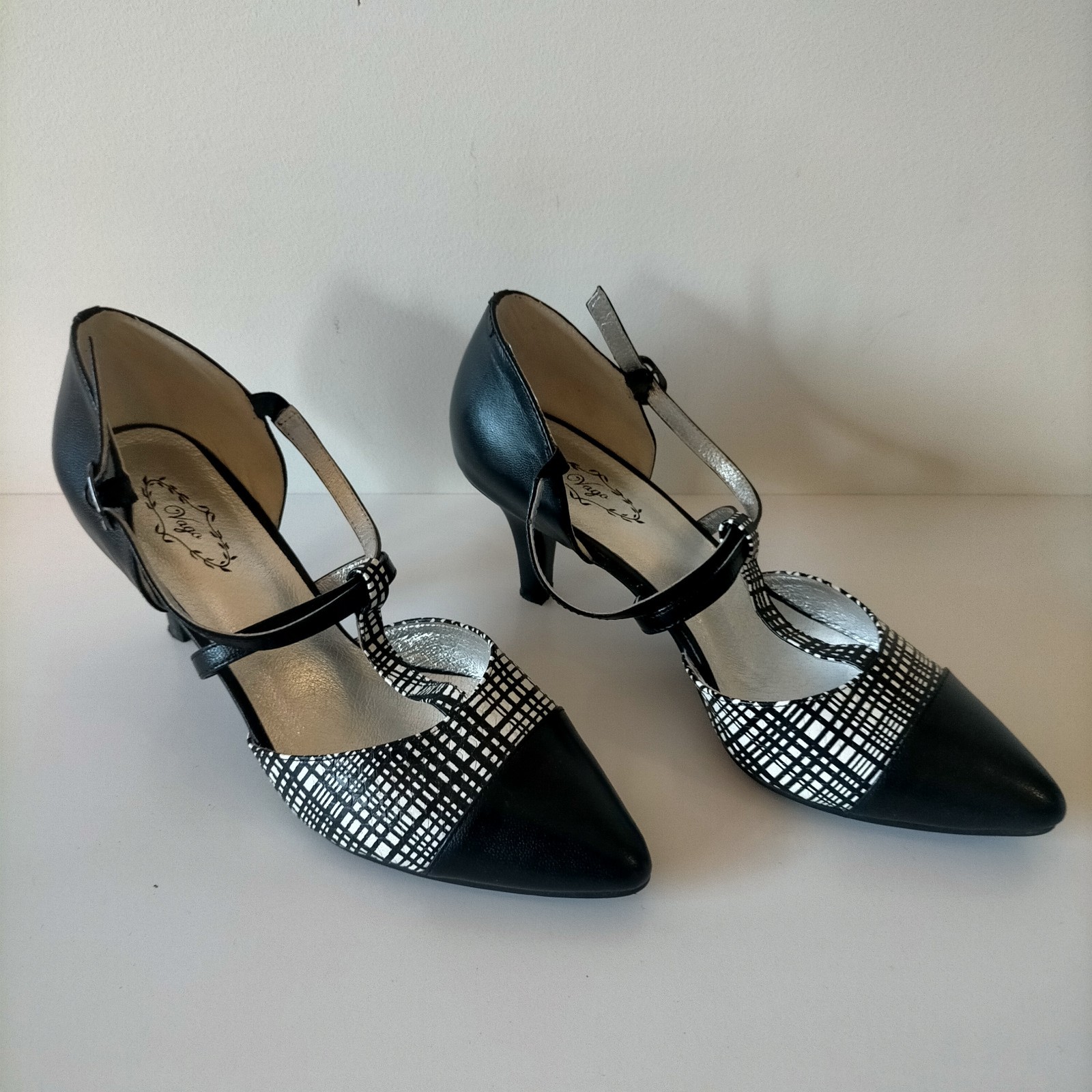 Vago Designer Formal Dress Leather Womens Shoe Size AU/US 6.5 EU37 AS NEW IN BOX