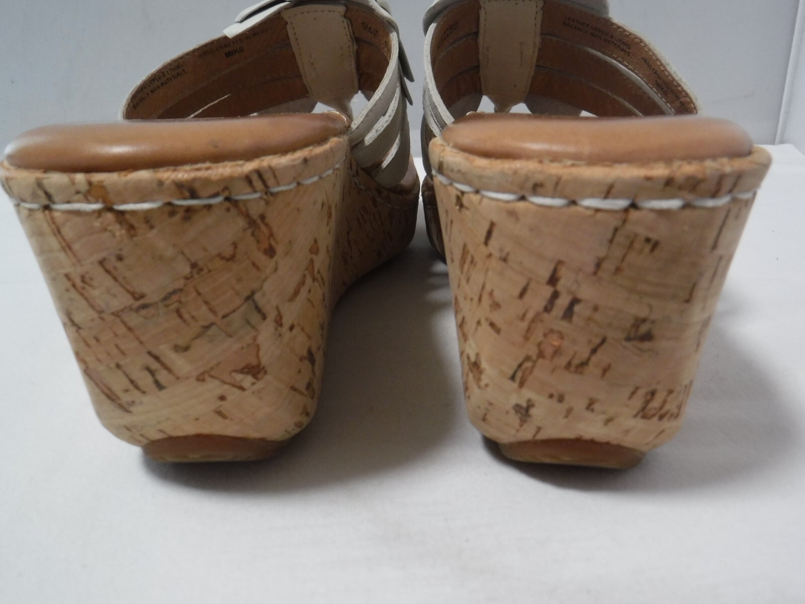 PF3 BORN MIKO Flutter W22259 Ivory Flower Cork Platform Chunky Thong Sandal 9