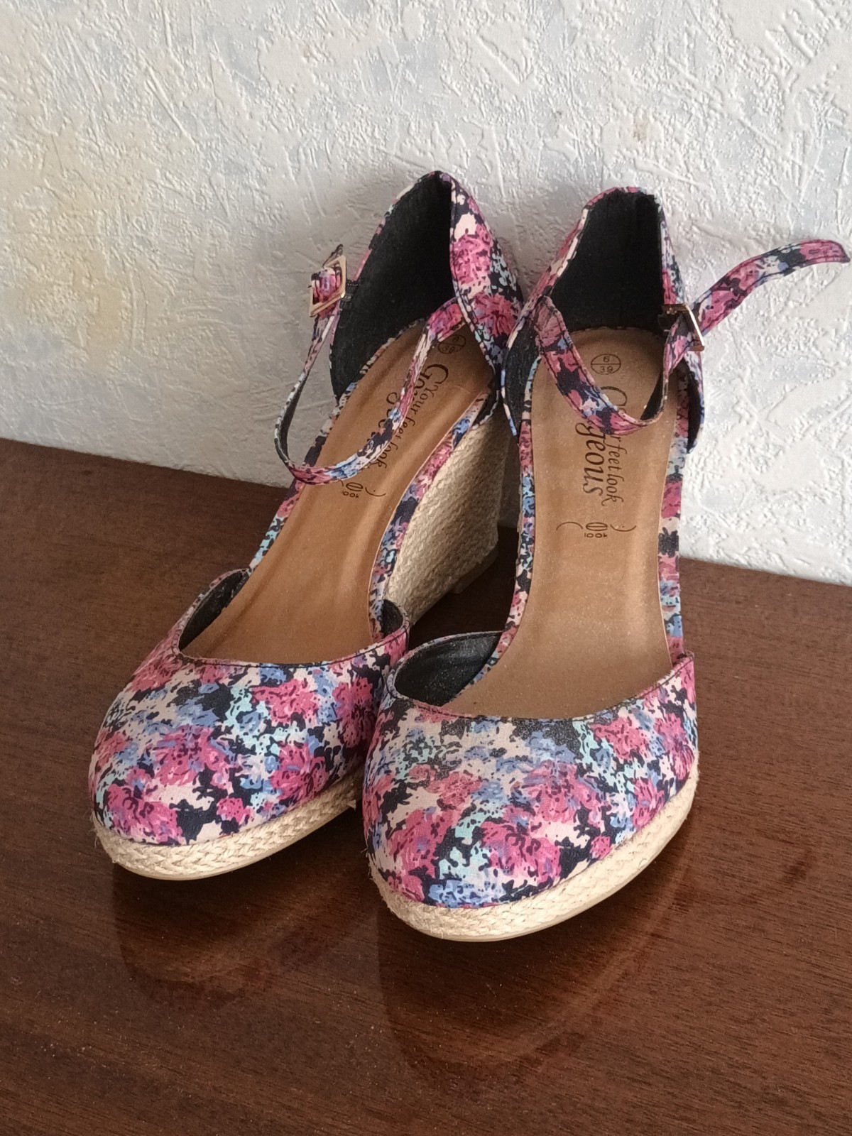 New Look Espadrille Sandals Wedges Textile Floral Multicolor Sz 8 /UK 6 /EUR 39