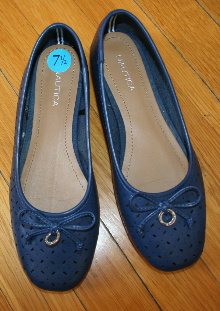 Nautica Navy Blue Slip On Ballet Flats Women’s Size 7M Bow Shoes Faux leather