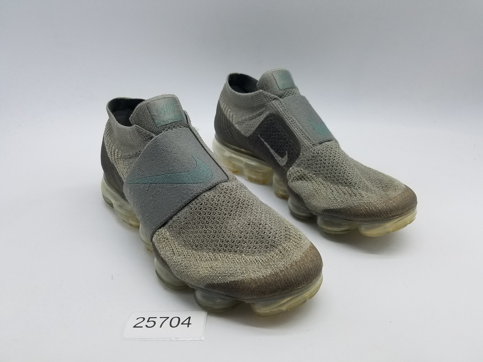 Nike Air VaporMax Flyknit Moc Women’s Size 9 Running Shoes Dark Stucco