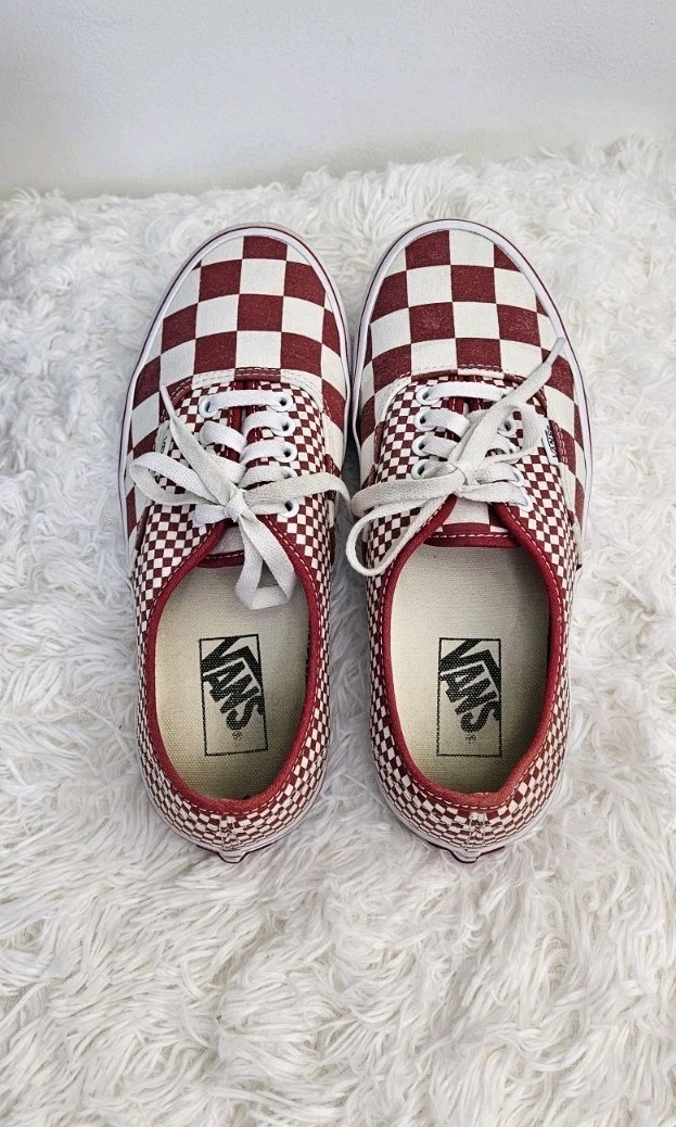 Vans Athletic Sneaker Shoes Womens 8.5 Womens Red White Checkered Upper Low Top