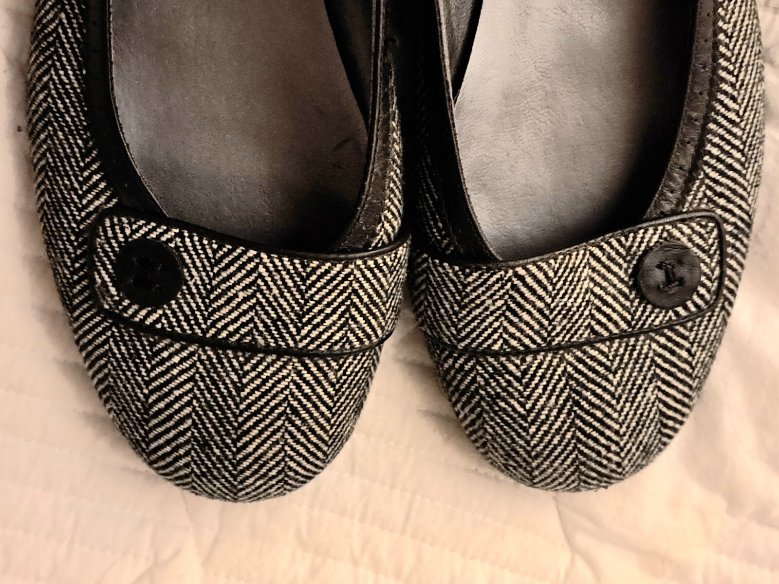 Womens Shoes Size 8 1/2 Isaac Mizrahi Target Exclusive B & W Pattern