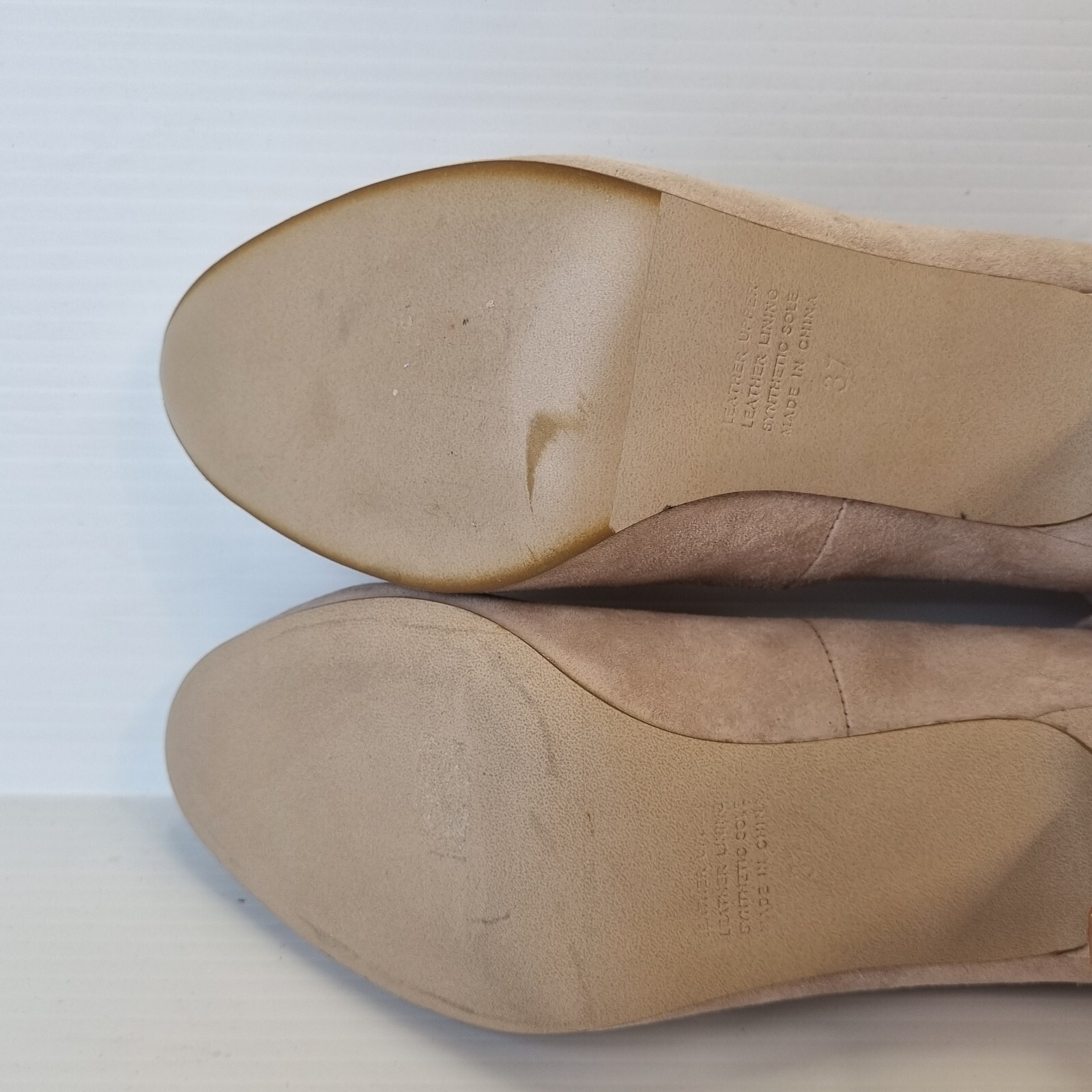 Vintage Alannah Hill Nude Suede Bow Heels AU 6 EU 37 Romantic Winter Bridal Glam