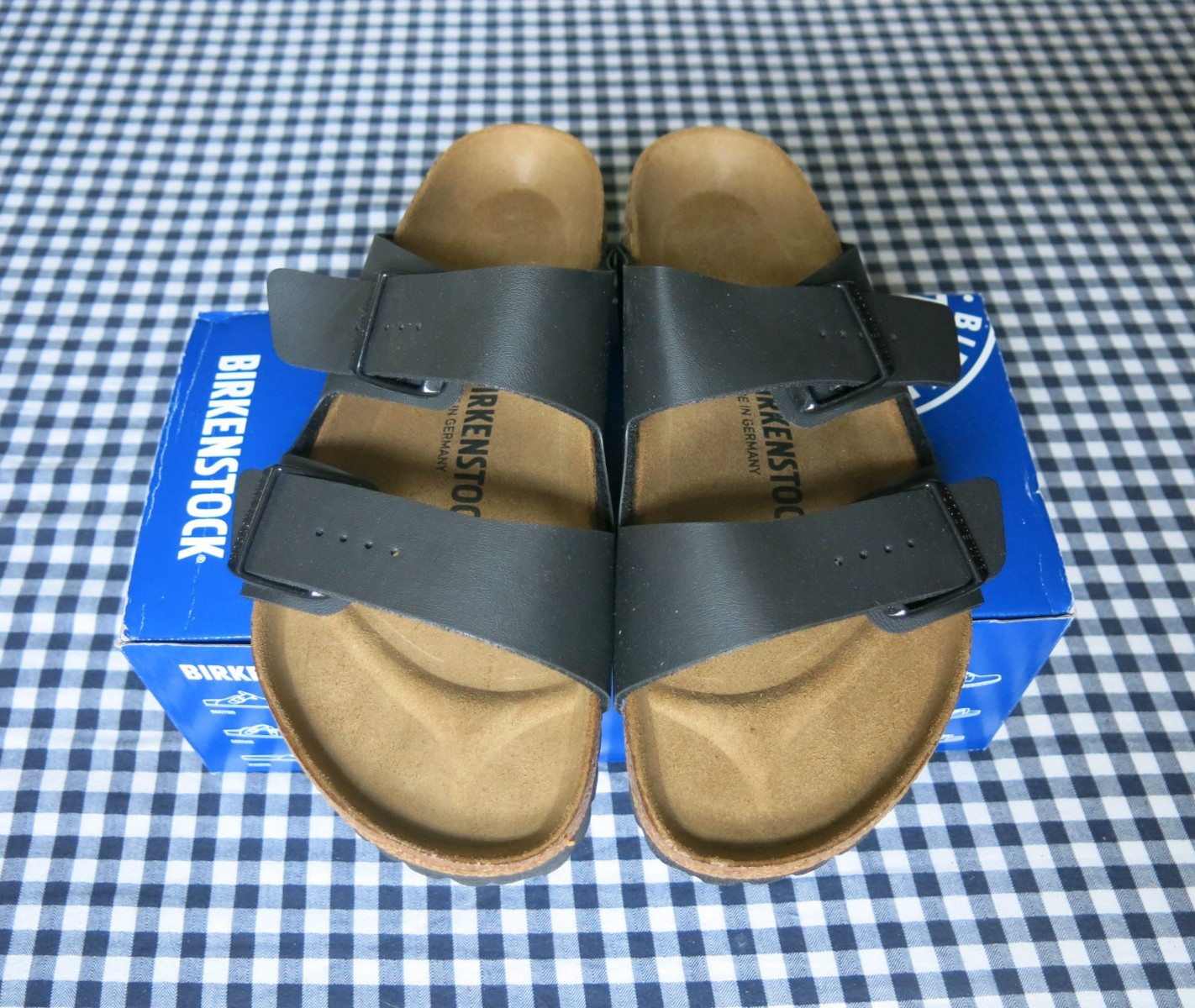 Birkenstock Arizona Birko-Flor® sandals black EU 40 US women 9-9.5 regular/wide