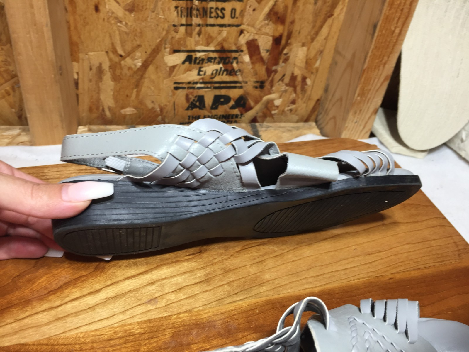 Angel Steps Huarache-Style Leather Flats Womens 8M Gray Strappy Buckle Backside
