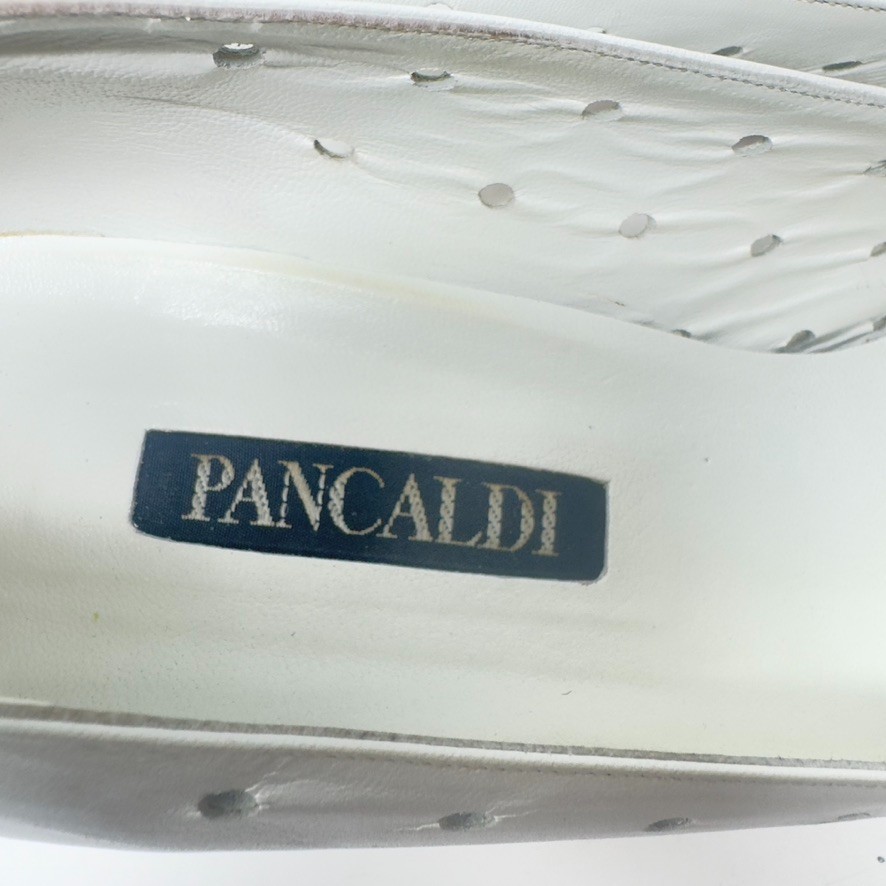 Pancaldi Heels Size 10AA White Kid Leather Bow Toe Detail 3.5in Heel